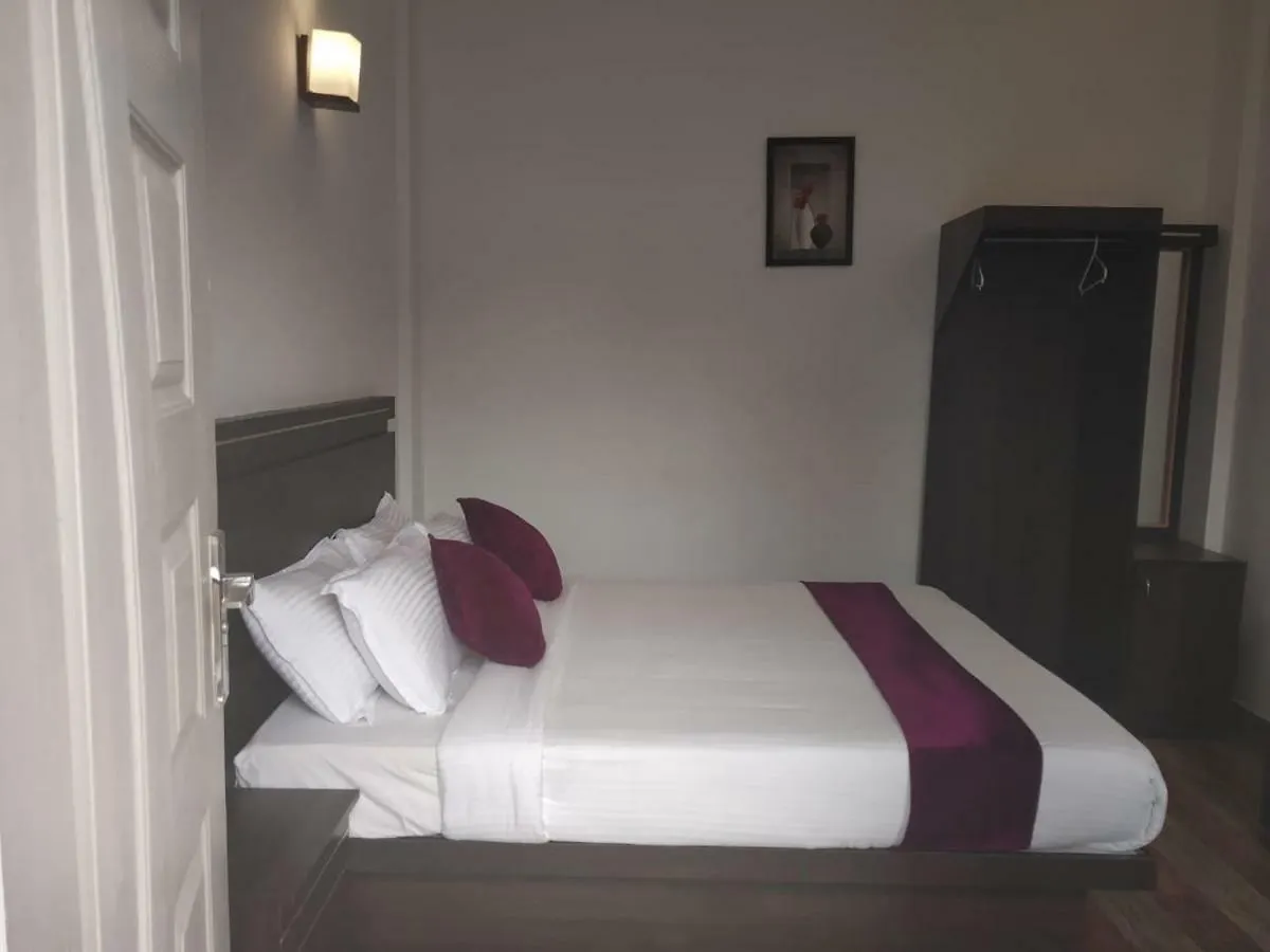 Landy Queen Munnar Bed and breakfast
